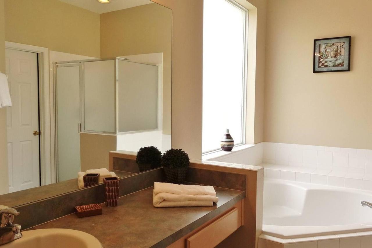 Edwin Island - Luxury Home, Excellent Location, Gated-Community キシミー エクステリア 写真